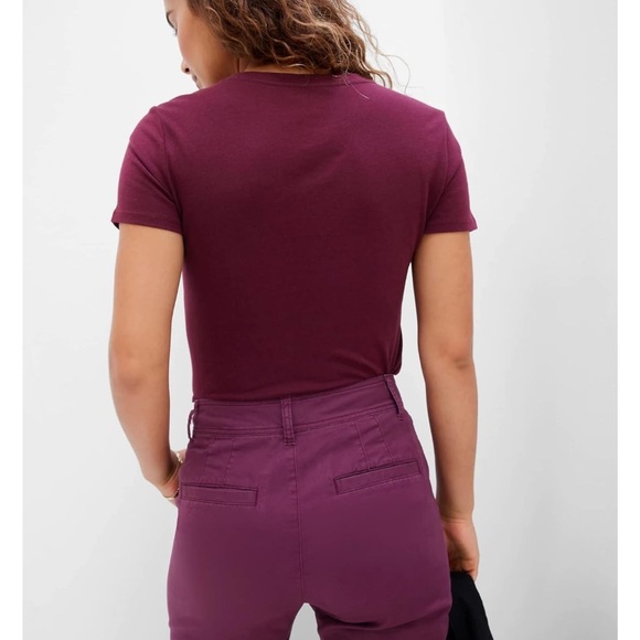 GAP Women's Ruby Wine T-Shirt - Picture 4 of 4